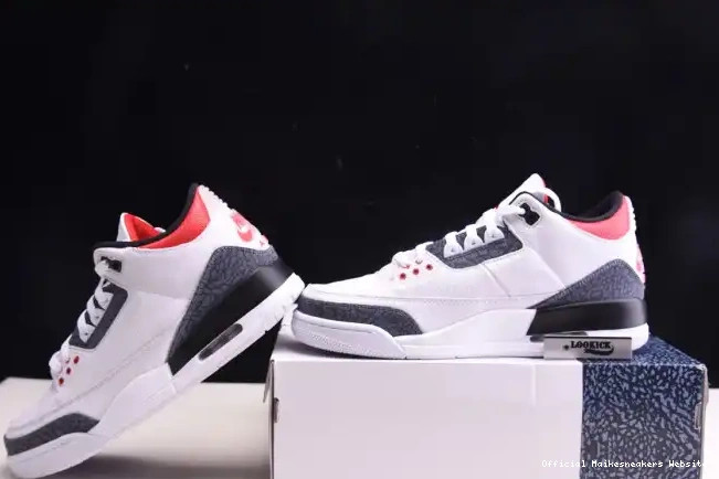 Official Maikesneakers 